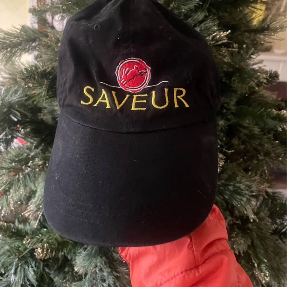 Black Ball Cap
